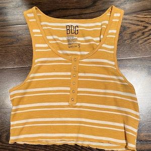 URBAN OUTFITTERS TANK